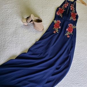 NWT Haute Rogue Floral Embroidered Maxi Dress